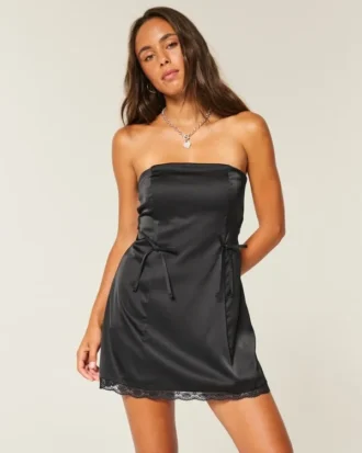 Satijnen strapless bodycon jurk met strik