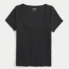Scoop T-shirt