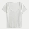 Scoop T-shirt