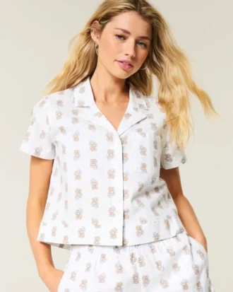 Slaapshirt met korte mouwen en afstudeerbeer