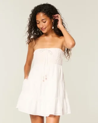 Strapless babydoll-mini-jurk met gehaakt lijfje