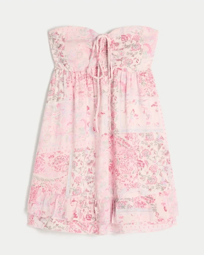 Strapless babydoll-mini-jurkje met ruches Strapless babydoll-mini-jurkje met ruches