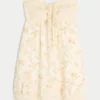 Strapless babydoll-mini-jurkje met ruches Strapless babydoll-mini-jurkje met ruches