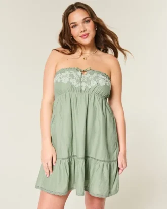 Strapless geborduurde babydoll-jurk