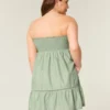 Strapless geborduurde babydoll-jurk Strapless geborduurde babydoll-jurk