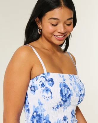 Strapless mini-jurk met gesmokt lijfje