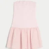 Strapless mini-jurk met verlaagde taille en gebreide stof