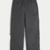 Super baggy nylon broek Super baggy nylon broek