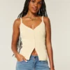 Sweatertanktop met knoopsluiting Sweatertanktop met knoopsluiting