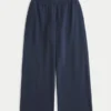 Sweatpants met hartvormig zakje en wijde pijpen Sweatpants met hartvormig zakje en wijde pijpen
