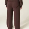 Sweatpants met hartvormig zakje en wijde pijpen Sweatpants met hartvormig zakje en wijde pijpen
