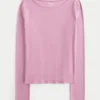 Top met lange mouwen en V-hals Top met lange mouwen en V-hals