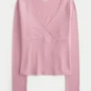 Top met lange mouwen en V-hals Top met lange mouwen en V-hals