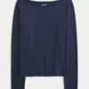 Top met lange mouwen, naadloze stof en V-hals Top met lange mouwen, naadloze stof en V-hals