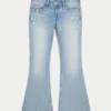 Ultra laag getailleerde distressed lichtgewassen flare jeans met pailletten Ultra laag getailleerde distressed lichtgewassen flare jeans met pailletten