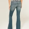 Ultra laag model geborduurde riem Medium wash flare jeans Ultra laag model geborduurde riem Medium wash flare jeans