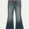 Ultra laag model geborduurde riem Medium wash flare jeans Ultra laag model geborduurde riem Medium wash flare jeans