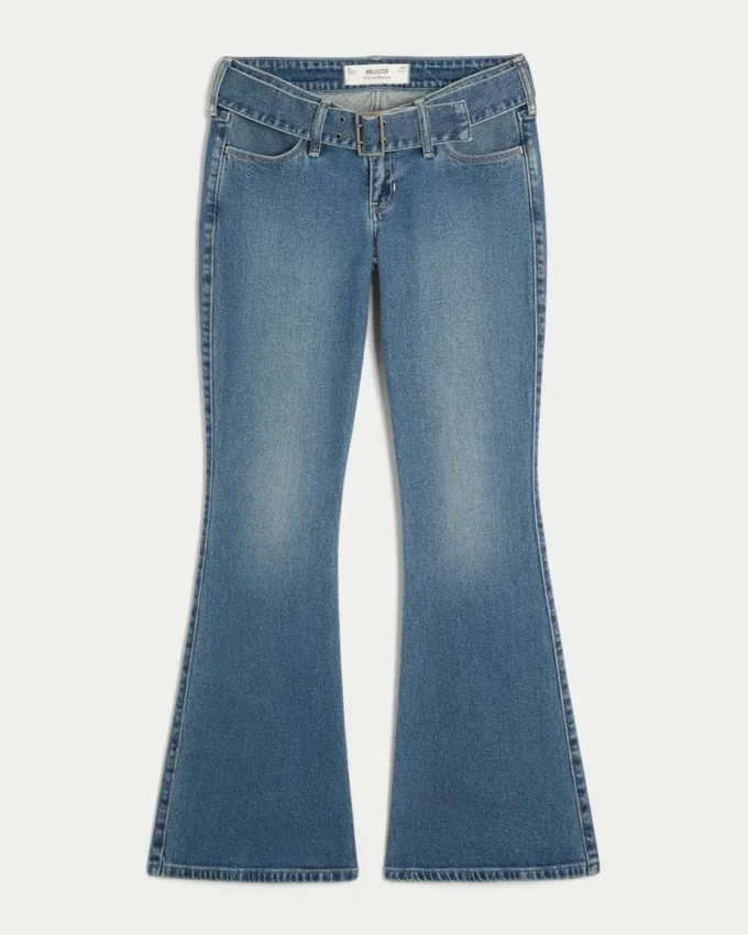 Ultra laag uitgesneden donkerblauwe flare jeans met riem Ultra laag uitgesneden donkerblauwe flare jeans met riem