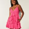 V-hals babydoll-mini-jurk met ruches V-hals babydoll-mini-jurk met ruches