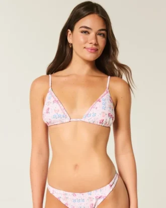 Versierde driehoekige bikinitop
