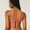 Versierde driehoekige bikinitop