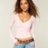 Wrap-top met lange mouwen en kanten rand Wrap-top met lange mouwen en kanten rand