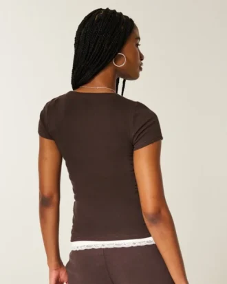 Y2K Henley met korte mouwen