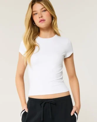 Zachte, stretch, naadloze stof Baby-T-shirt met ronde hals