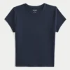 Zachte, stretch, naadloze stof Baby-T-shirt met ronde hals Zachte, stretch, naadloze stof Baby-T-shirt met ronde hals